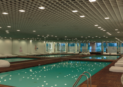 Indoor-Pool