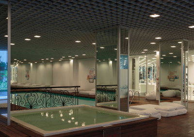 Indoor-Pool